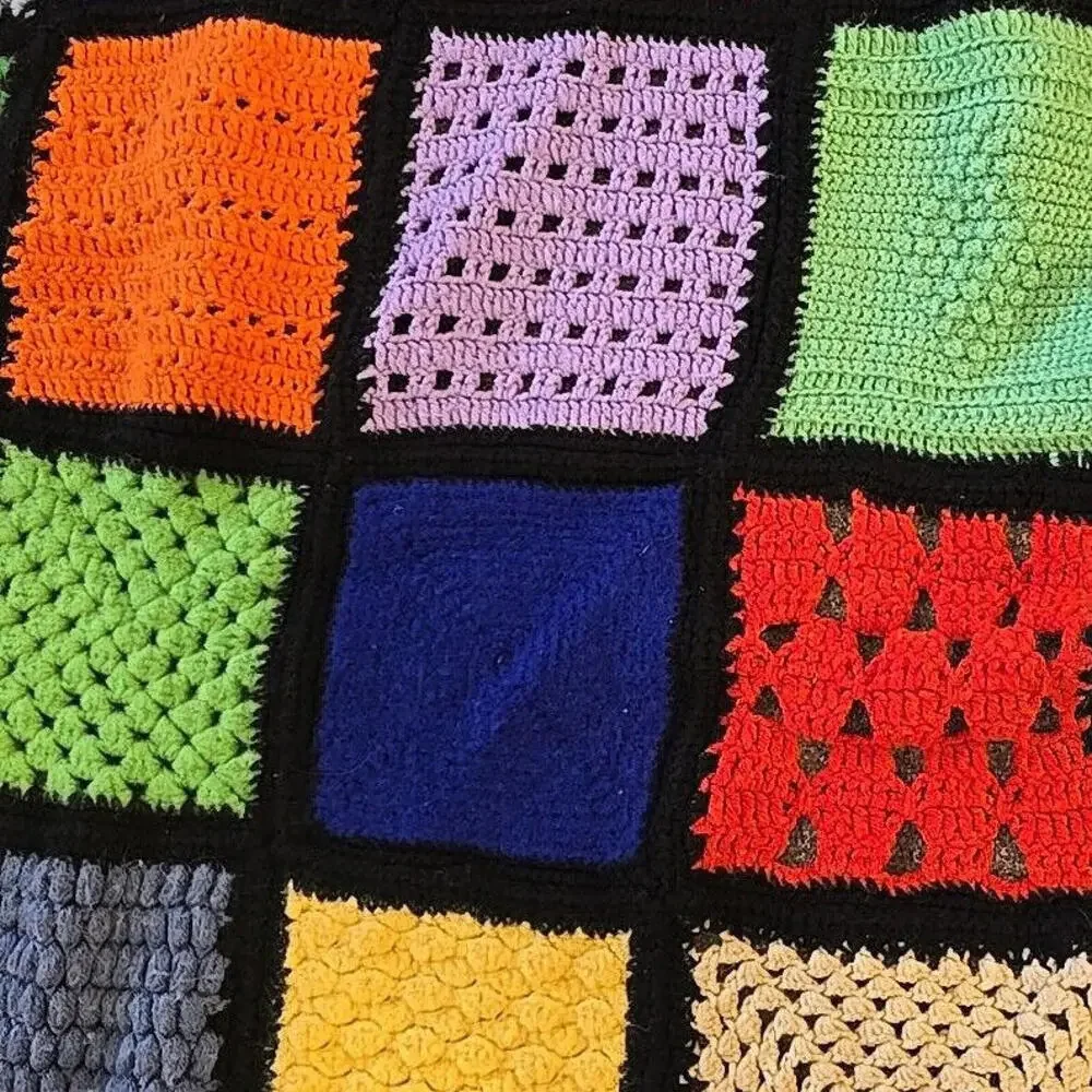 Vtg 1970's Crochet Granny‎ square Roseanne Boho 73